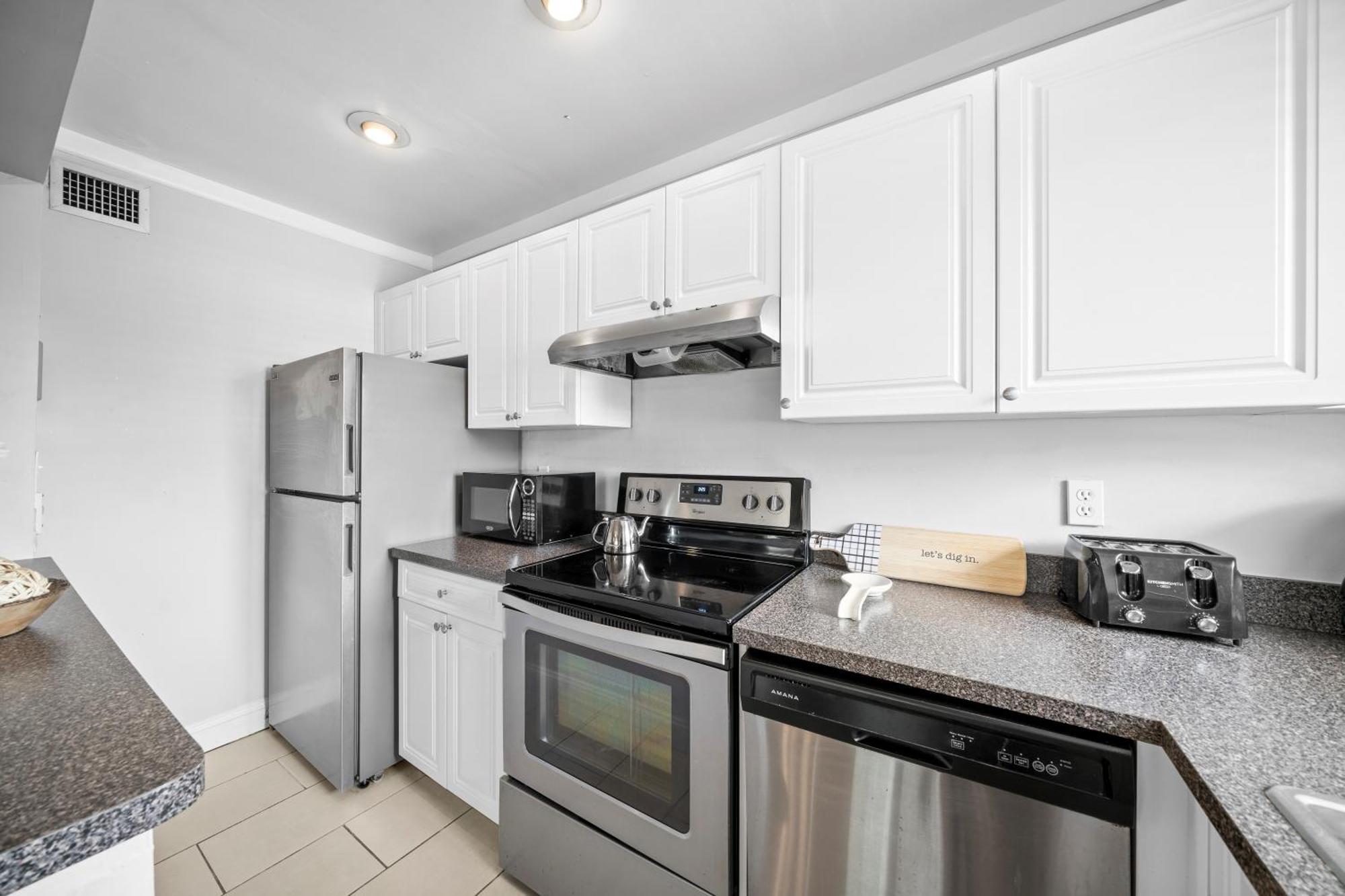 Bayview Apartments By Lowkl Fort Lauderdale Bagian luar foto