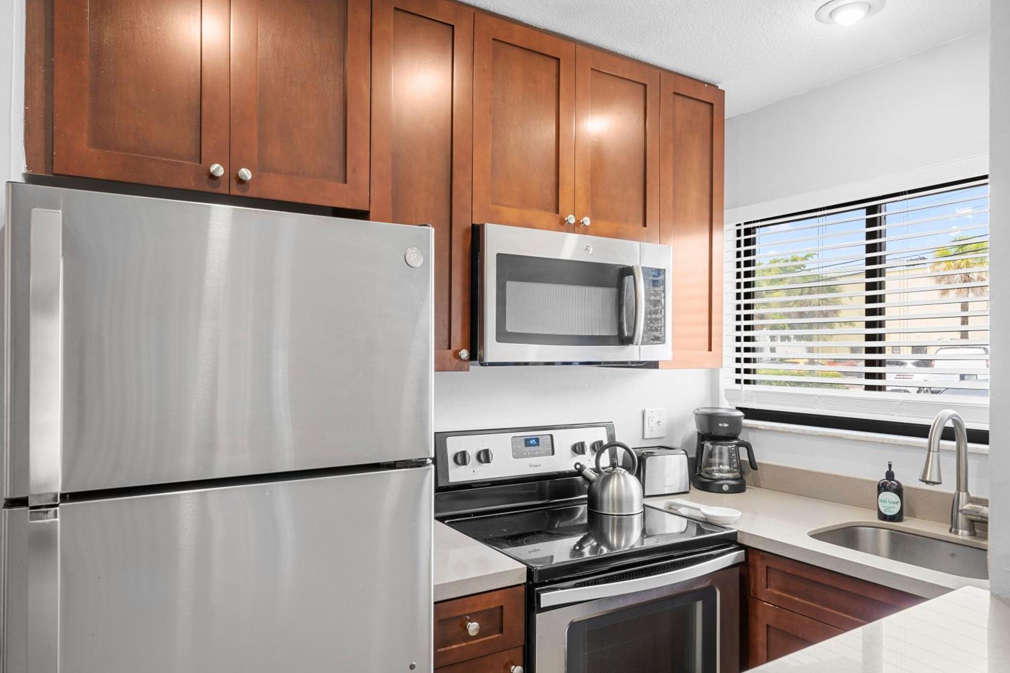 Bayview Apartments By Lowkl Fort Lauderdale Bagian luar foto